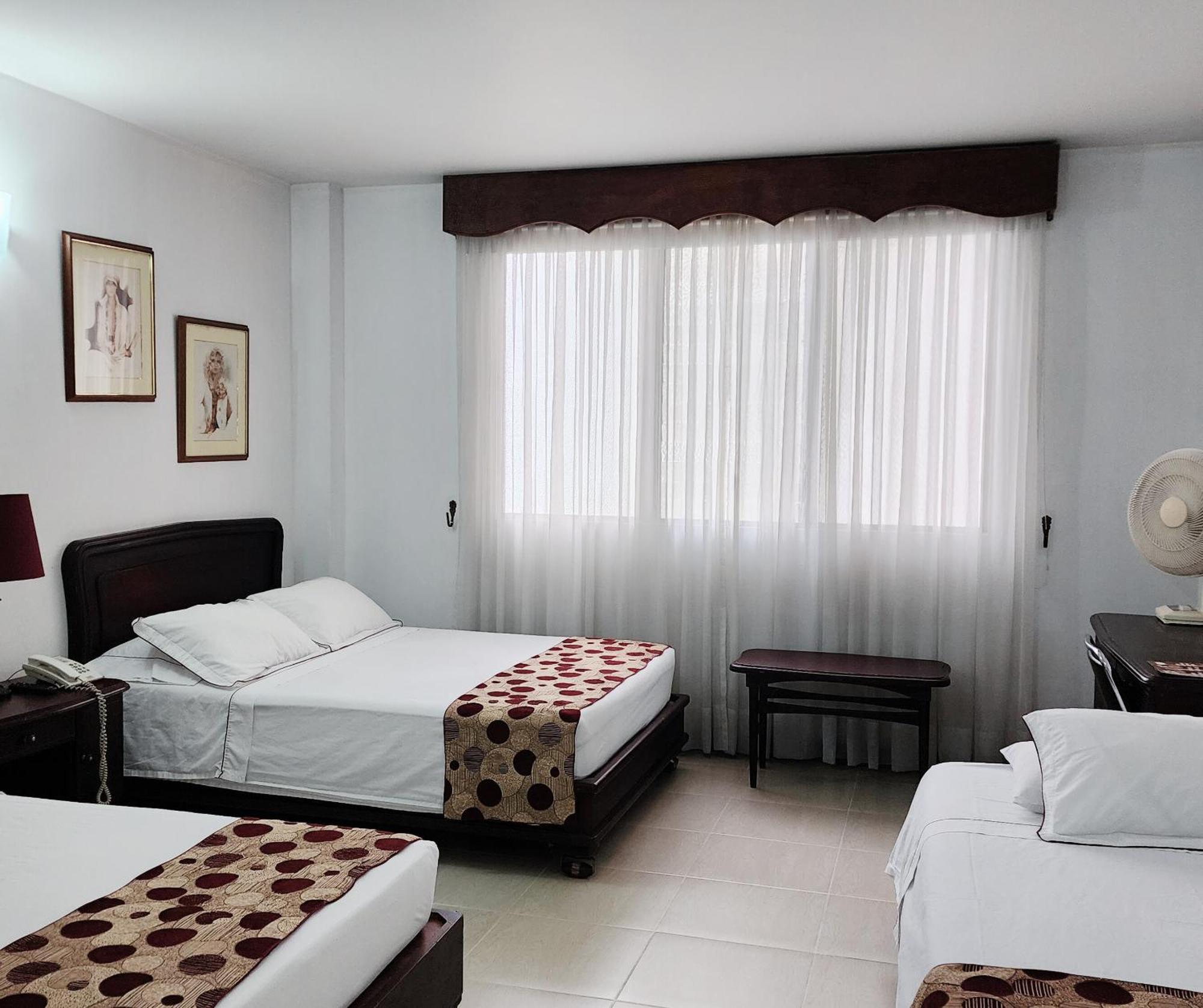 Gran Hotel Μεντεγίν Εξωτερικό φωτογραφία